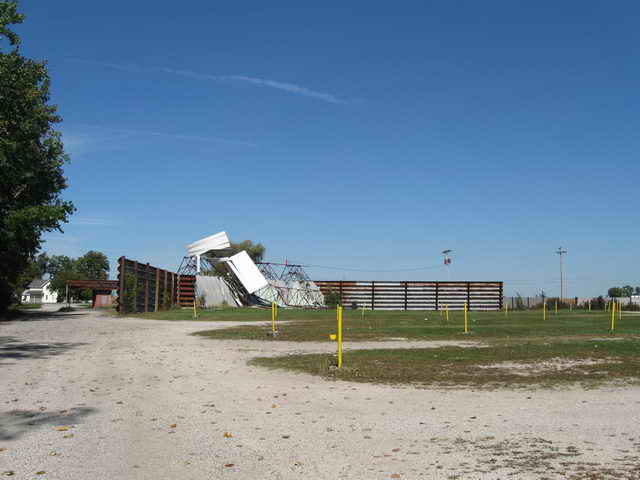 Skyway Drive-In - 2013 Photo